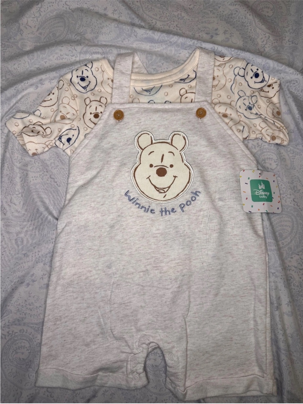 Disney Winnie the Pooh Gray Shorts Romper & Cream tee Pooh Faces. NO HANGER